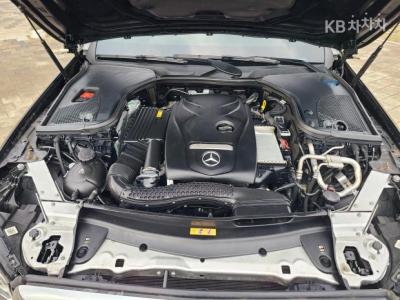 مرسيدس - E-Class | E300 4Matic Exclusive 17