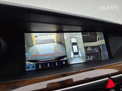 Genesis - EQ900 | 3.8 GDI AWD Premium Luxury 14