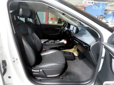 Kia - EV6 | 2WD 8
