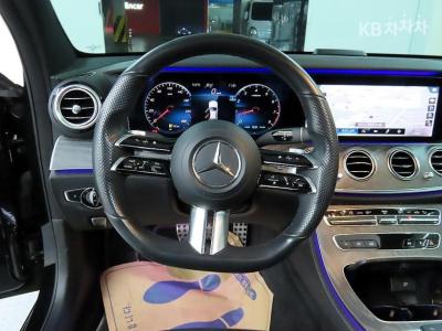 Mercedes-Benz - E-Class | E350 4MATIC Avantgarde 10