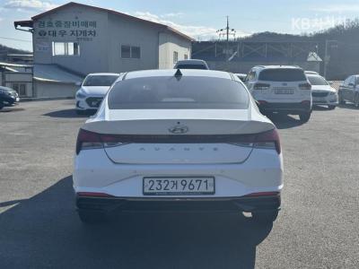 Hyundai - Elantra | All New 1.6 Gasoline Modern 4