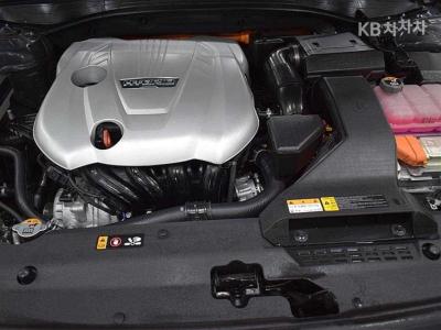 Kia - K7 | Premier Hybrid 2.4 HEV Noblesse 9