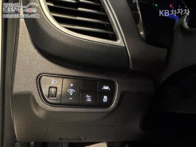كيا - سيلتوس | 1.6 Gasoline Turbo 2WD Signature 6