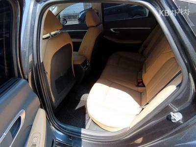Hyundai - Sonata | The Edge Hybrid 2.0 HEV Inspiration 6