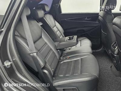 Kia - Sorento | The New 2.2 Diesel 2WD Special 12