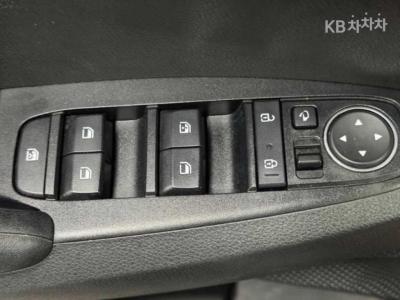 Kia - Seltos | 1.6 Diesel 2WD Prestige 17
