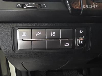 SsangYong - Rexton Sports | Section 2.2 Diesel 5 4WD Prestige Special 14