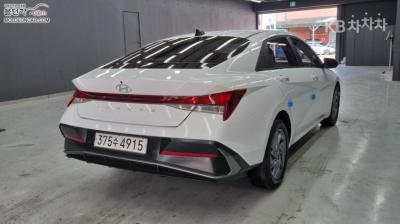 Hyundai - Elantra | The New 1.6 Gasoline Modern 2