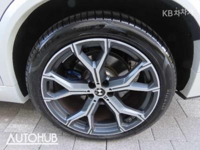 BMW - X5 | xDrive 40 M Sport 18