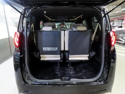 Toyota - Alphard | 2.4 4WD 18