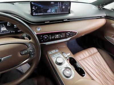 Genesis - GV70 | Gasoline 2.5T AWD 10