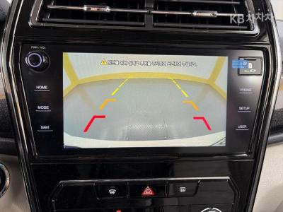 SsangYong - Tivoli | Very New Gasoline V5 2WD Base 16
