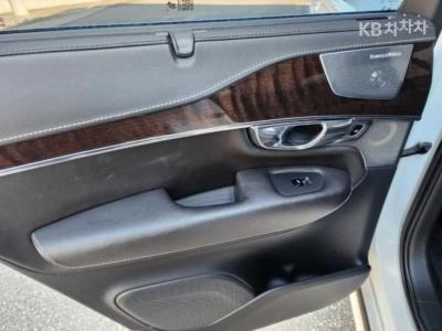 Volvo - XC90 | All New T6 Inscription 20