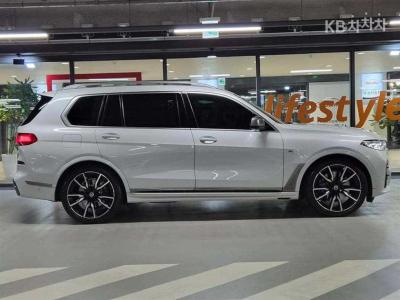 BMW - X7 | xDrive 40 M Sport 3