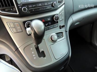 Hyundai - Grand Starex | The New Urban 9Seater 4WD Premium Special 11