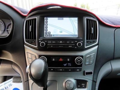 Hyundai - Grand Starex | The New Urban 9Seater 4WD Premium Special 14