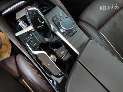 بي إم دبليو - 5-Series | All New 520 xDrive Luxury Plus 10