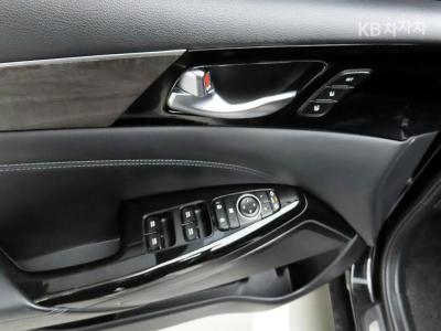 كيا - K7 | Premier 3.0 GDi Noblesse 11