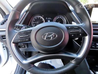 Hyundai - Sonata | 2.0 Premium 8