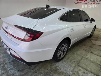 Hyundai - Соната | 2.0 Premium 20