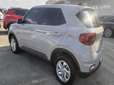 Hyundai - Venue | Gasoline 1.6 Premium 4