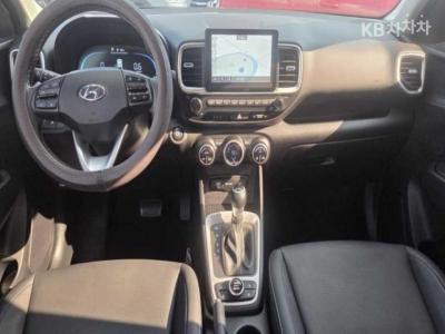 Hyundai - Venue | Gasoline 1.6 Premium 5