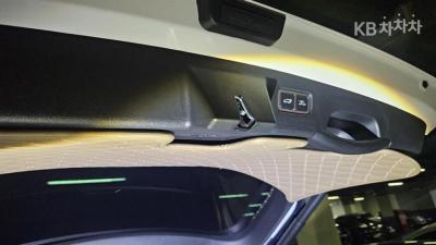 Kia - Sorento | The New Hybrid MQ4 1.6T HEV 2WD Signature 11