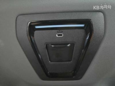 BMW - 5-Series | New 530 xDrive M Sport 14