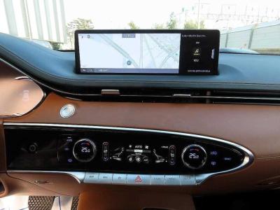 Genesis - GV70 | Diesel 2.2 AWD 12