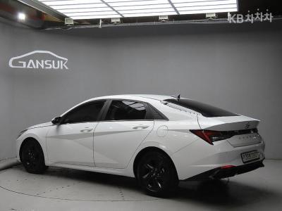 Hyundai - Elantra | All New 1.6 Gasoline Inspiration 3