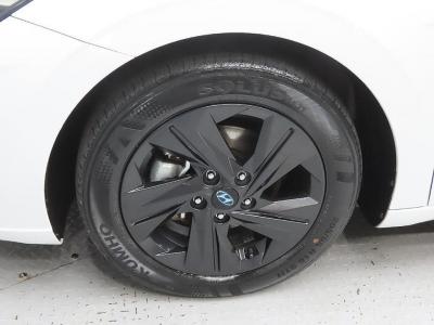 Hyundai - Elantra | All New 1.6 Gasoline Inspiration 5