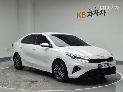 كيا - K3 | The New 1.6 Gasoline Noblesse 4