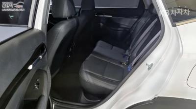 Kia - Селтос | 1.6 Gasoline Turbo 2WD Signature 10