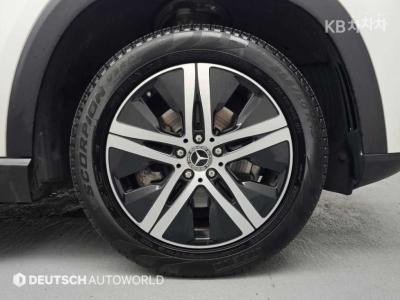 Mercedes-Benz - GLE-Class | 300 4Matic 5