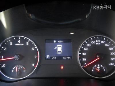 Kia - Селтос | 1.6 Gasoline Turbo 2WD Signature 12