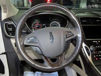 Lincoln - MKX | 2Gen 2.7 AWD Base 8