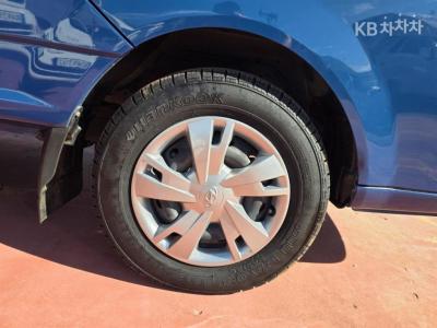 هيونداي - بورتر | 2 Electric Super Cab Extra Long Premium Special 15
