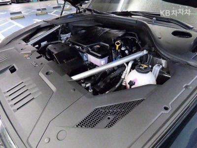 Genesis - GV70 | Gasoline 2.5T AWD 19