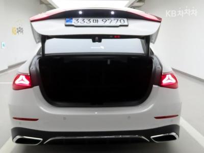 Mercedes-Benz - E-Class | E300 4MATIC Exclusive 5