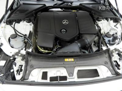 Mercedes-Benz - E-Class | E300 4MATIC Exclusive 20