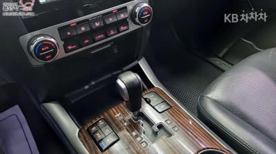 كيا - موهافي | The New 4WD 5Seater 14