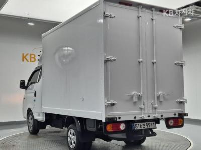 Hyundai - Porter | 2 LPG Extra Long Super Cab Smart 2