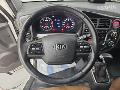 Kia - Bongo | The New 3 1Ton King Cab Extra Long 2WD GLS 8