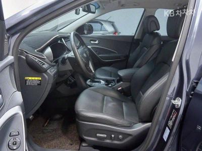 Hyundai - Santa Fe | The Prime Diesel R2.0 2WD 5Seater Premium 11
