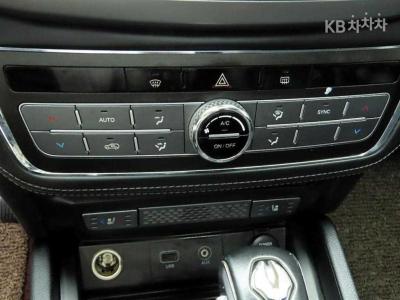 SsangYong - Rexton Sports | 2.2 4WD Noblesse 9