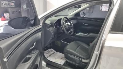 Hyundai - Tucson | The All New Diesel 2.0 2WD Modern 9