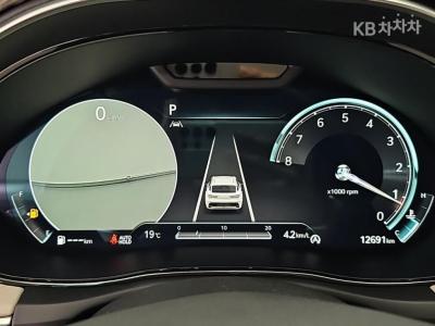 Genesis - GV70 | Gasoline 2.5T 2WD 6