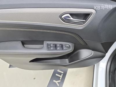 Renault - Аркана | E-Tech Hybrid 1.6 GTe 11