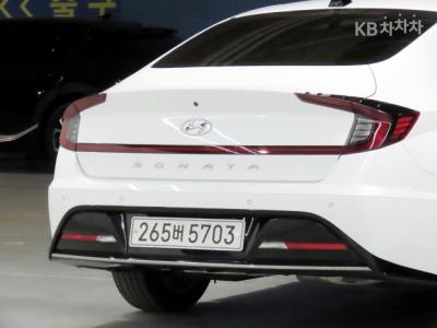 Hyundai - Соната | 2.0 Premium Plus 17