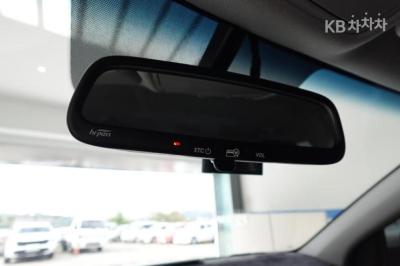 Hyundai - Kona | 1.6 Turbo Modern 14